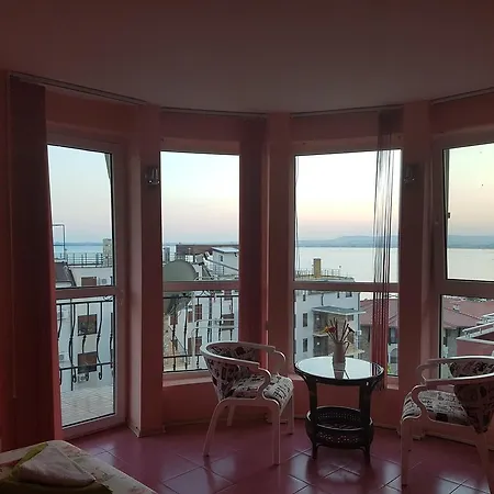 Saint Tatyana Hotel *