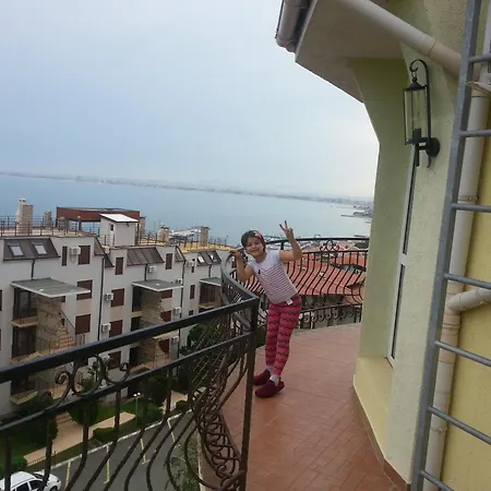 Saint Tatyana Hotel *